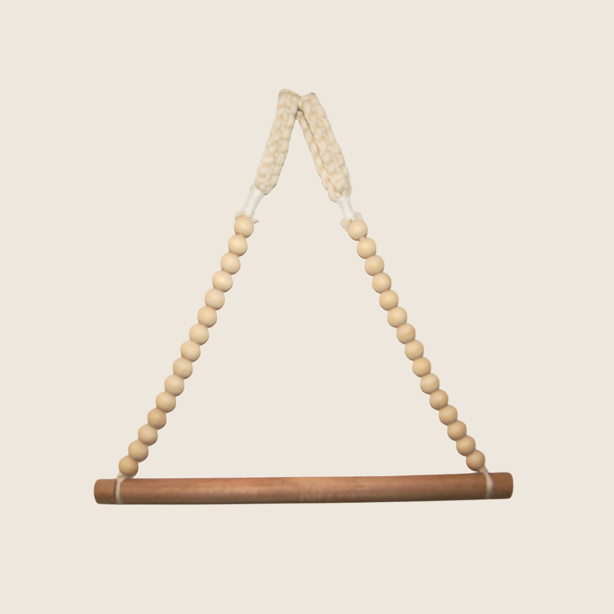 Paper Towel Rack from Madagascar | Craft Your Dream – close-up of the knotted cords and wooden bar